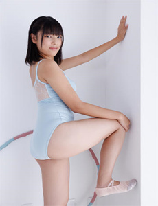 美女张开腿让男生桶爽免费